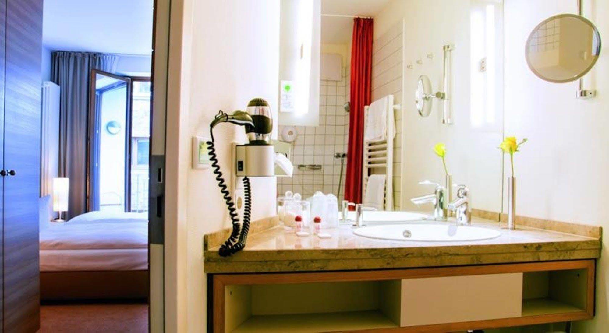 Hotel Begardenhof Кёльн Экстерьер фото